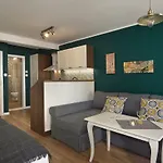 Momenti & Colori Apartment *