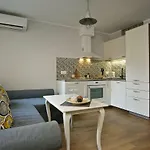 Momenti & Colori Daire Sofya