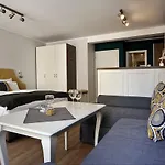 Momenti & Colori Daire *
