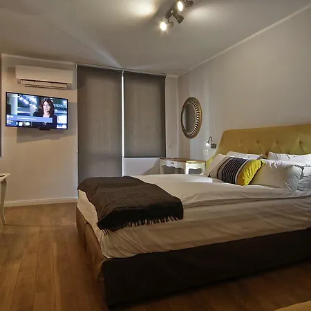 Momenti&colori София