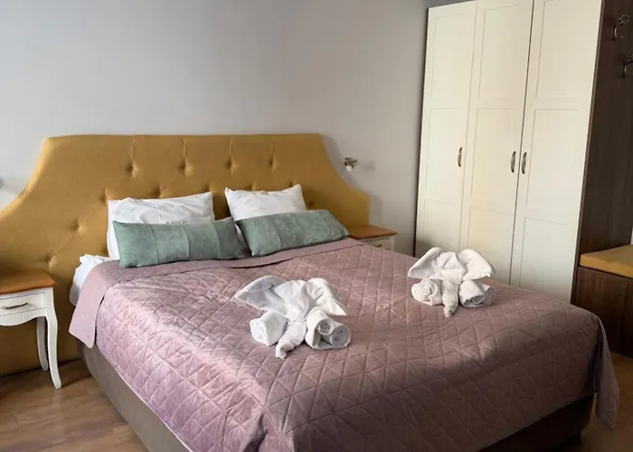 Momenti & Colori Sofía